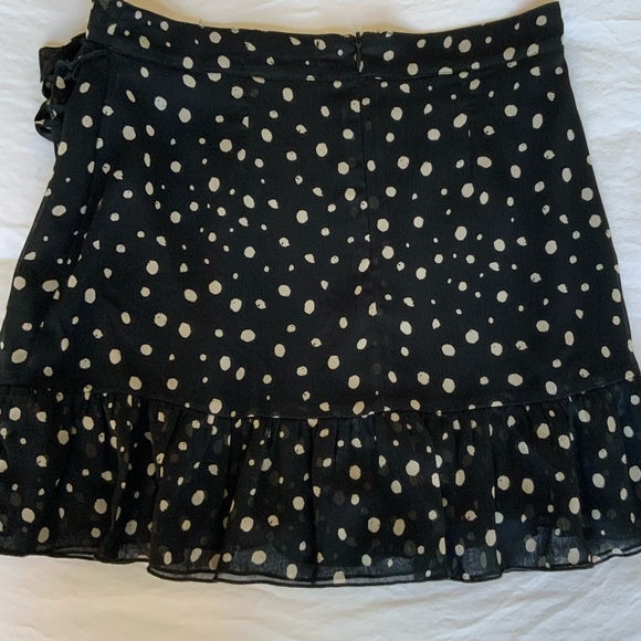Urban Outfitters Patterned Skirt - Picture 4 of 4